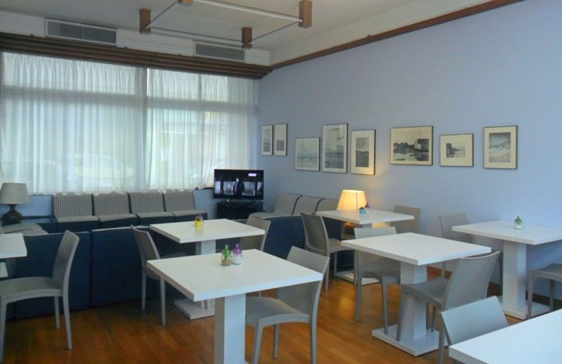 Mistral Hotel 3*